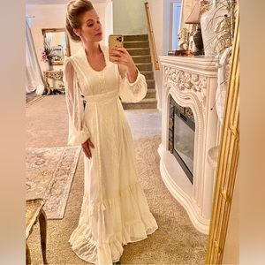 Vintage 1970’s Gunne Sax dress